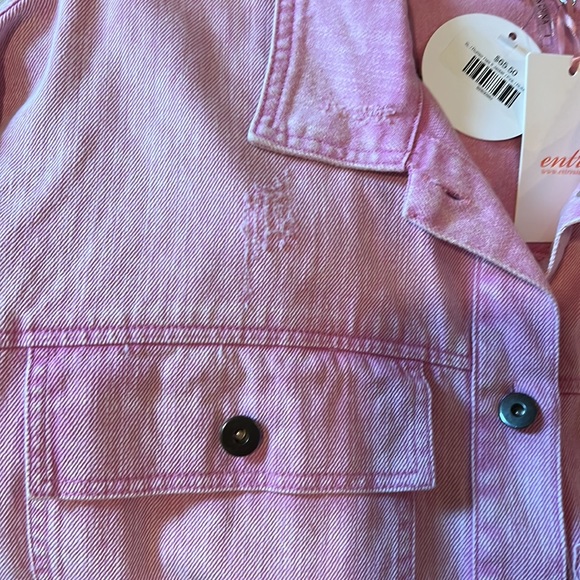 Distressing shacket - Picture 9 of 10